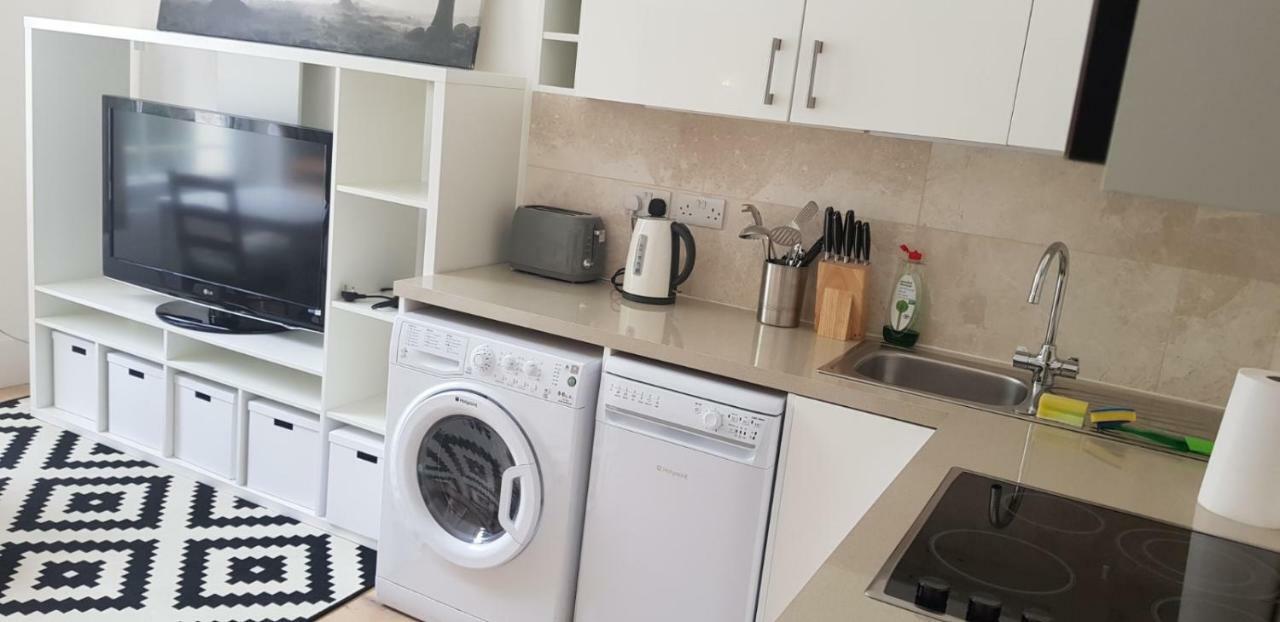 Luxury One Bed Apartment Next To Hyde Park Лондон Екстер'єр фото